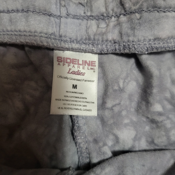 🌿Oklahoma State University Women's Medium Marble Gray Logo Shorts - Picture 5 of 10